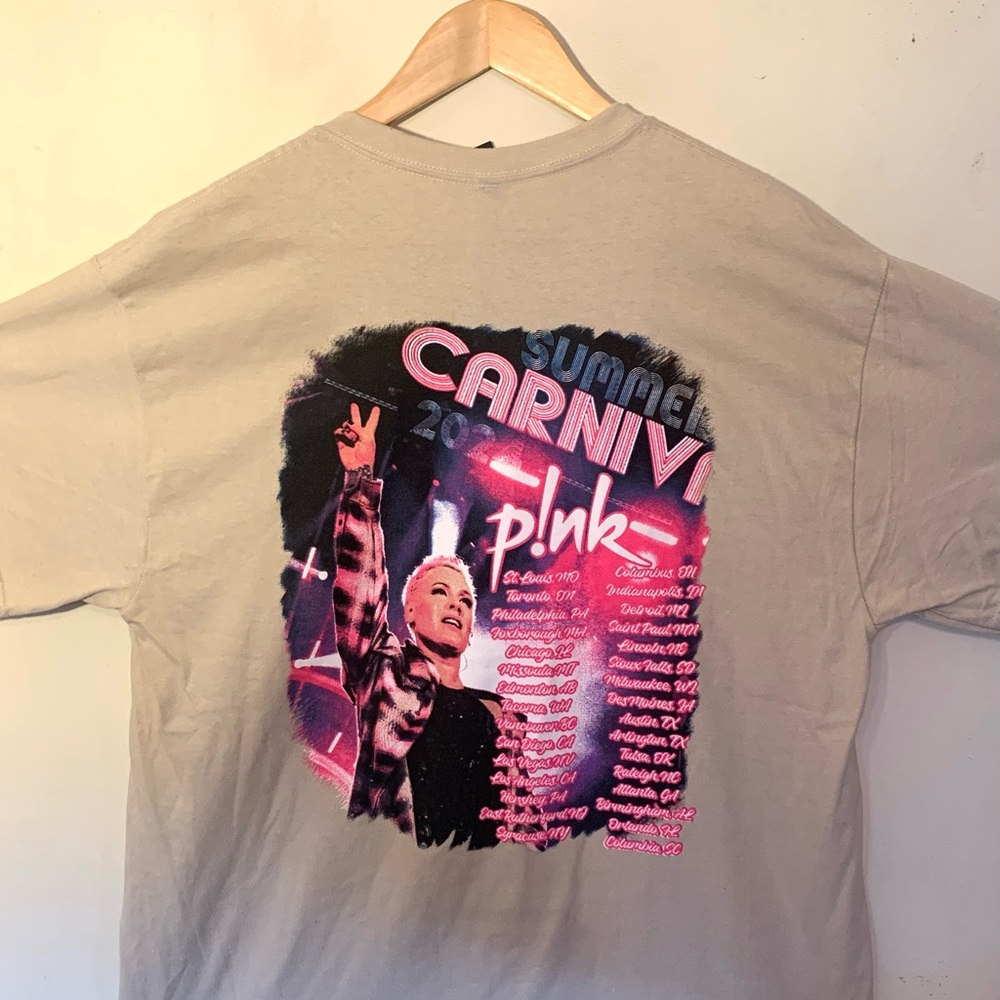PINK CARNIVAL TOUR